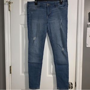 Hollister jeans